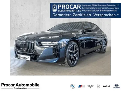 BMW BMW 760 M760e xDrive DAProf PAProf Fond-Entertainment im Auto Abo von LeasingTime
