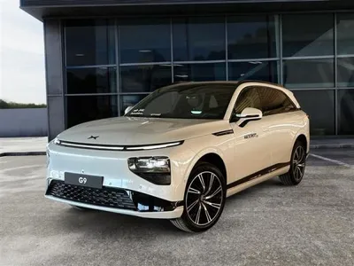 XPENG XPENG G9 AWD Performance Arctic White im Auto Abo von LeasingMarkt.de
