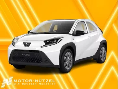 Toyota Toyota Aygo X PLAY 1,0-l-VVT-i 5-Gang ** SOFORT VERFÜGBAR im Auto Abo von LeasingMarkt.de