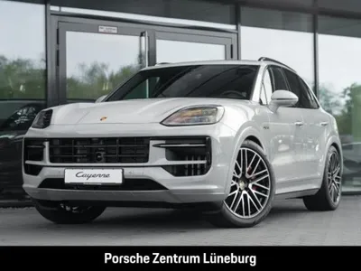 Porsche Porsche Cayenne S E-Hybrid SportDesign HD-Matrix 22-Zoll im Auto Abo von LeasingMarkt.de