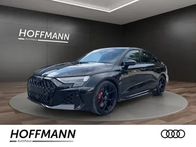 Audi Audi RS3 Limousine Sportabgas*Matrix*CarPlay im Auto Abo von LeasingMarkt.de