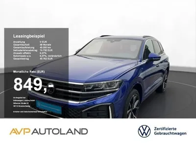 VW Volkswagen Touareg 3.0 TDI 4MOTION R-Line | PANO | AHK | im Auto Abo von LeasingMarkt.de