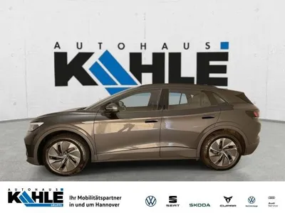 VW Volkswagen ID.4 PURE 52 kWh LED Klima Navi PDC CarPlay CCS im Auto Abo von LeasingMarkt.de