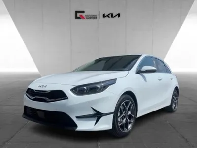 Kia Kia Ceed Ultimate Edition 1.5T 48V DCT Style im Auto Abo von LeasingMarkt.de