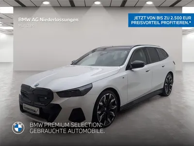 BMW BMW i5 M60 xDrive Touring M Sport AHK Kamera LED im Leasing von Null-Leasing