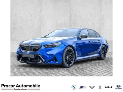 BMW BMW M5 Limousine 20 /21  360° M Driver's Package B/W Sound im Leasing von LeasingTime