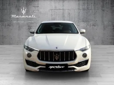 Maserati Maserati Levante / Q4 GranLusso MY 19 // Matrixlicht im Auto Abo von LeasingTime