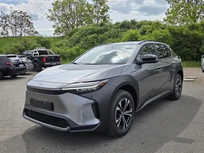 Toyota Toyota bZ4X Teamplayer BEV 150kW 4x2 💥Bis zu 15 Jahre Garantie!💥 im Auto Abo von LeasingMarkt.de