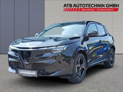 Alfa Romeo Alfa Romeo Junior Intensa Gewerbebestellaktion! Navi, 360° im Auto Abo von LeasingMarkt.de