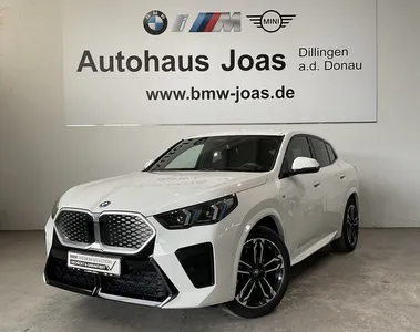 BMW BMW iX2 xDrive30 |M Sportpaket |Aktivsitz |19 M LMR im Leasing von Null-Leasing
