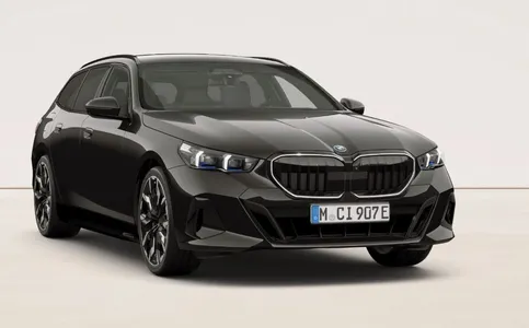 BMW BMW 5er BMW 5er Touring M Sportpaket Pro 550e xDrive 360 kW (489 PS) im Auto Abo von Faaren