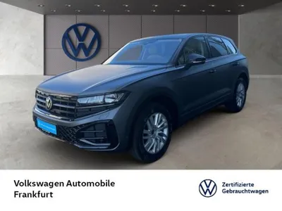 VW Volkswagen Touareg 3.0 TDI tiptronic 4Motion R-Line Navi IQ.Light DAB+ FrontAssist im Auto Abo von LeasingMarkt.de