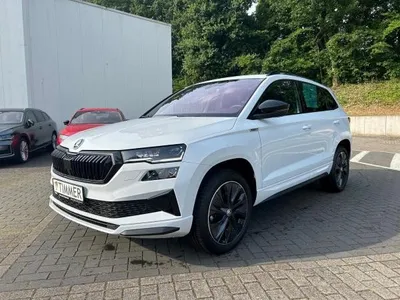 Skoda Skoda Karoq 1.5 TSI DSG Sportline *PANORAMA*AHK*SOFORT* im Auto Abo von LeasingMarkt.de