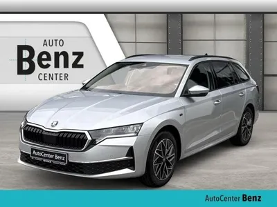 Skoda Skoda Octavia Combi 1,5 TSI Tour ACC*AHK*WSSHZ*SH im Auto Abo von LeasingMarkt.de