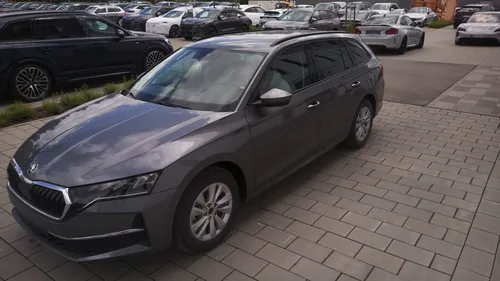 Skoda Skoda Octavia Combi Business Skoda 1.5 TSI mHEV 110 kW (150 PS) 7-Gang-DSG im Auto Abo von Faaren