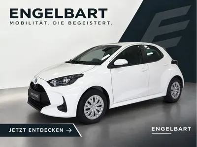Toyota Toyota Yaris 5-Türer Active 1,5L Hybrid 🚀​🚀, ENGELBART DEAL Syst. 85kW (116 PS) Stufenloses Automatikgetriebe im Leasing von LeasingMarkt.de