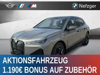 BMW BMW iX xDrive50 Sportpaket HUD Sky Laser ACC AHK im Leasing von Null-Leasing
