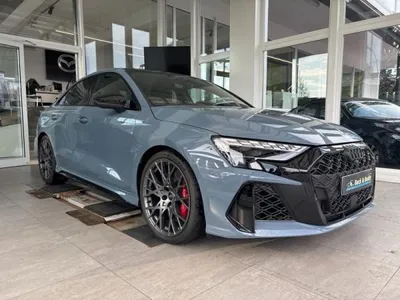 Audi Audi RS3 LIMO 2.5I*KERAMIK,PANO,SPORT AGA,SPORT SITZE* im Leasing von LeasingMarkt.de