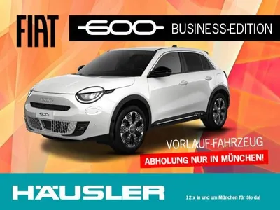 Fiat Fiat 600 🔥Blackweeks / 110PS Automatikgetriebe / Allwetter auf Alu/ SHZ/ Gelato Weiß 🔥 im Auto Abo von LeasingMarkt.de