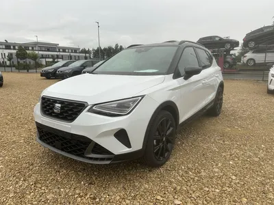 Seat Seat Arona Seat FR Black Edition 1.5 TSI 110 kW (150 PS) 7-Gang-DSG 7-Gang DSG Frontantrieb im Auto Abo von Faaren