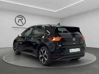 VW Volkswagen ID.3 Pro 150 kW (204 PS) 59 kWh 1-Gang-Automatik im Auto Abo von Faaren