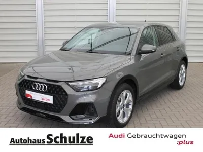 Audi Audi A1 allstreet 30 TFSI S tronic+NAVI+SHZG+EINPARK im Auto Abo von LeasingMarkt.de