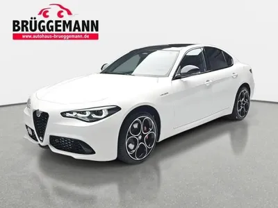 Alfa Romeo Alfa Romeo Giulia 2.0 TURBO 16V Q4 VELOCE PANORAMA TECHNOLOGIE PAKET PREMIUM AUDIO im Auto Abo von LeasingMarkt.de