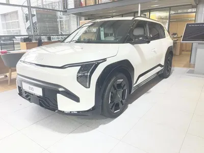 Kia Kia EV3 81 kWh 150 kW GT-line Frontantrieb incl. Staatlicher Umweltprämie (3000,- €) im Auto Abo von LeasingMarkt.de