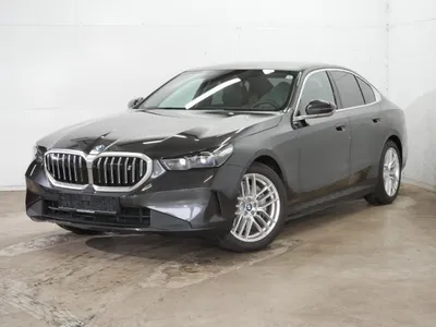 BMW BMW i5 eDrive40 Head-Up/360°/Pano./SHZ hinten/DrivingAss.Prof./Autobahnass./HK/Komfortsitze/Gestik./Abnahme im Leasing von LeasingMarkt.de