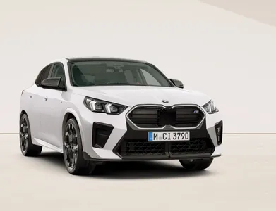 BMW BMW X2 BMW X2 M Sportpaket Pro M35i xDrive 221.00 kW (300 PS) im Auto Abo von Faaren