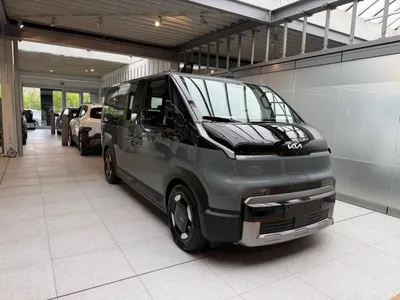 Kia Kia PV5 Passanger 71,2 kWh Elite - Sofort verfügbar - inkl. Wärmepumpe im Leasing von LeasingMarkt.de