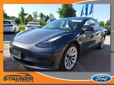 Tesla Tesla Model 3 Dual Long Range ACC Pano LM KAM LED im Auto Abo von LeasingMarkt.de