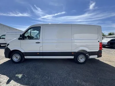 VW Volkswagen Crafter *3 X SOFORT VERFÜGBAR* MR | Klima | Holzboden | 3-Sitzer im Auto Abo von LeasingMarkt.de