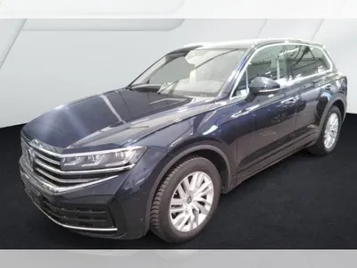 VW Volkswagen Touareg 3.0 TDI V6 Elegance AHK LUFT LEDER im Auto Abo von LeasingMarkt.de