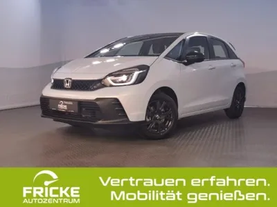 Honda Honda Jazz Hybrid Elegance +Style-Paket+Navi+Sitzheiz.+Rückfahrk. im Auto Abo von LeasingMarkt.de