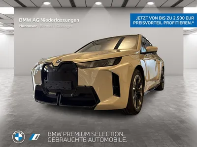 BMW BMW iX xDrive60 M Sport Bowers & Wilkins AHK Kamera im Leasing von Null-Leasing