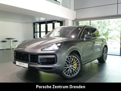 Porsche Porsche Cayenne Turbo S E-Hybrid AHK Sitzbelü LED-Matrix im Auto Abo von LeasingMarkt.de