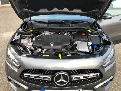 Mercedes Mercedes-Benz GLA 200d  Night - Paket im Auto Abo von Faaren