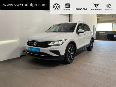 VW Volkswagen Tiguan 1.5 TSI DSG Move / Navi LED RFK AHK im Auto Abo von Faaren