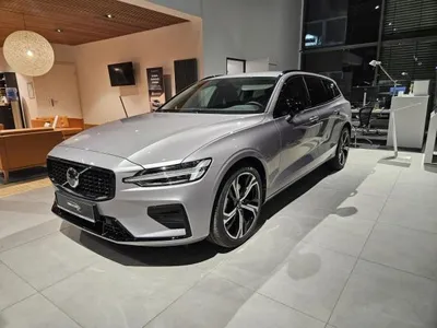 Volvo Volvo V60 B4 Plus Dark im Leasing von LeasingMarkt.de