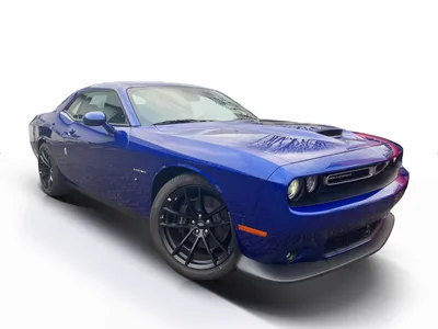 Dodge Dodge Challenger R/T Performance 5.7 V8 im Auto Abo von ViveLaCar